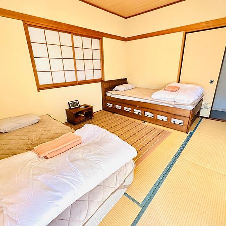 Nono Teru Narita Vandrarhem Exteriör bild